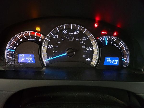2012 TOYOTA CAMRY