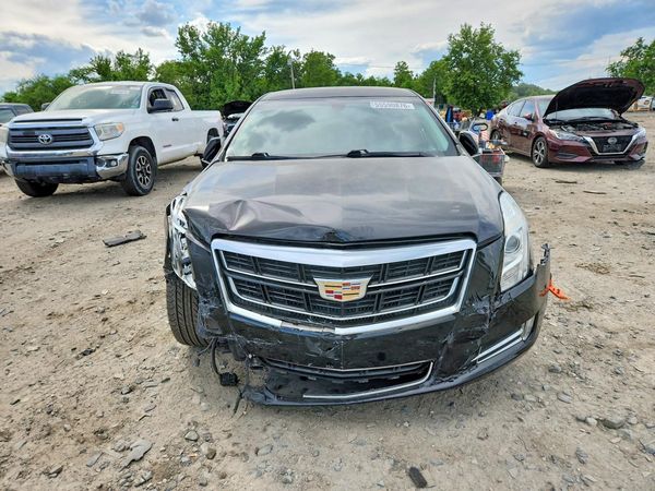 2017 CADILLAC XTS Luxury