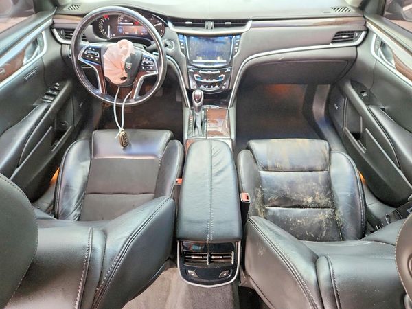 2017 CADILLAC XTS Luxury