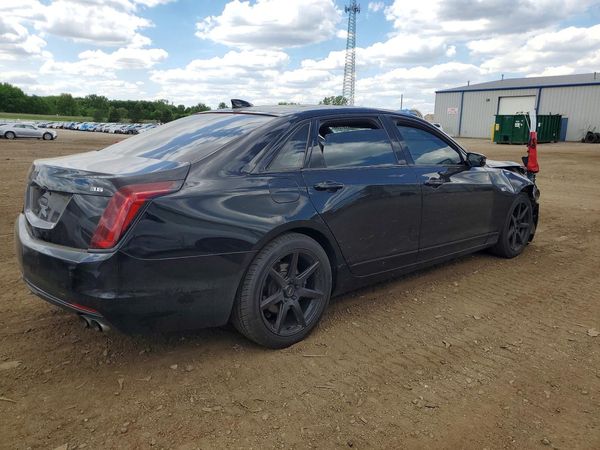 2017 CADILLAC CT6