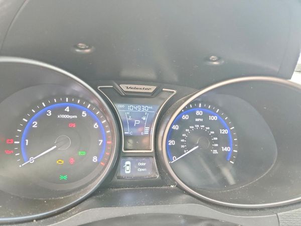 2013 HYUNDAI VELOSTER