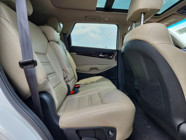 2020 KIA SORENTO EX, S