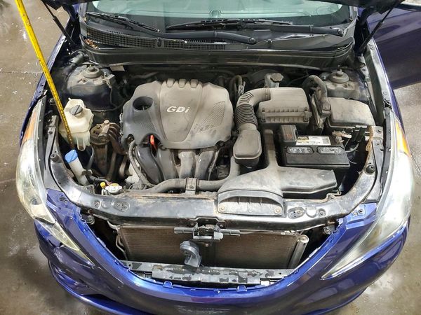 2013 HYUNDAI SONATA