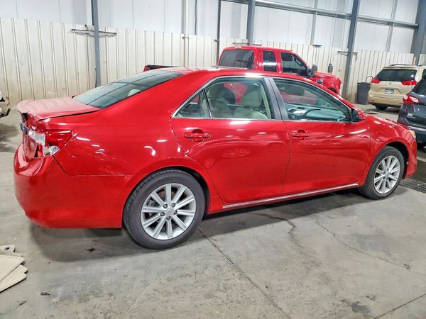 2012 TOYOTA CAMRY