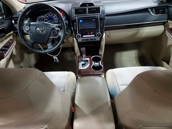 2012 TOYOTA CAMRY