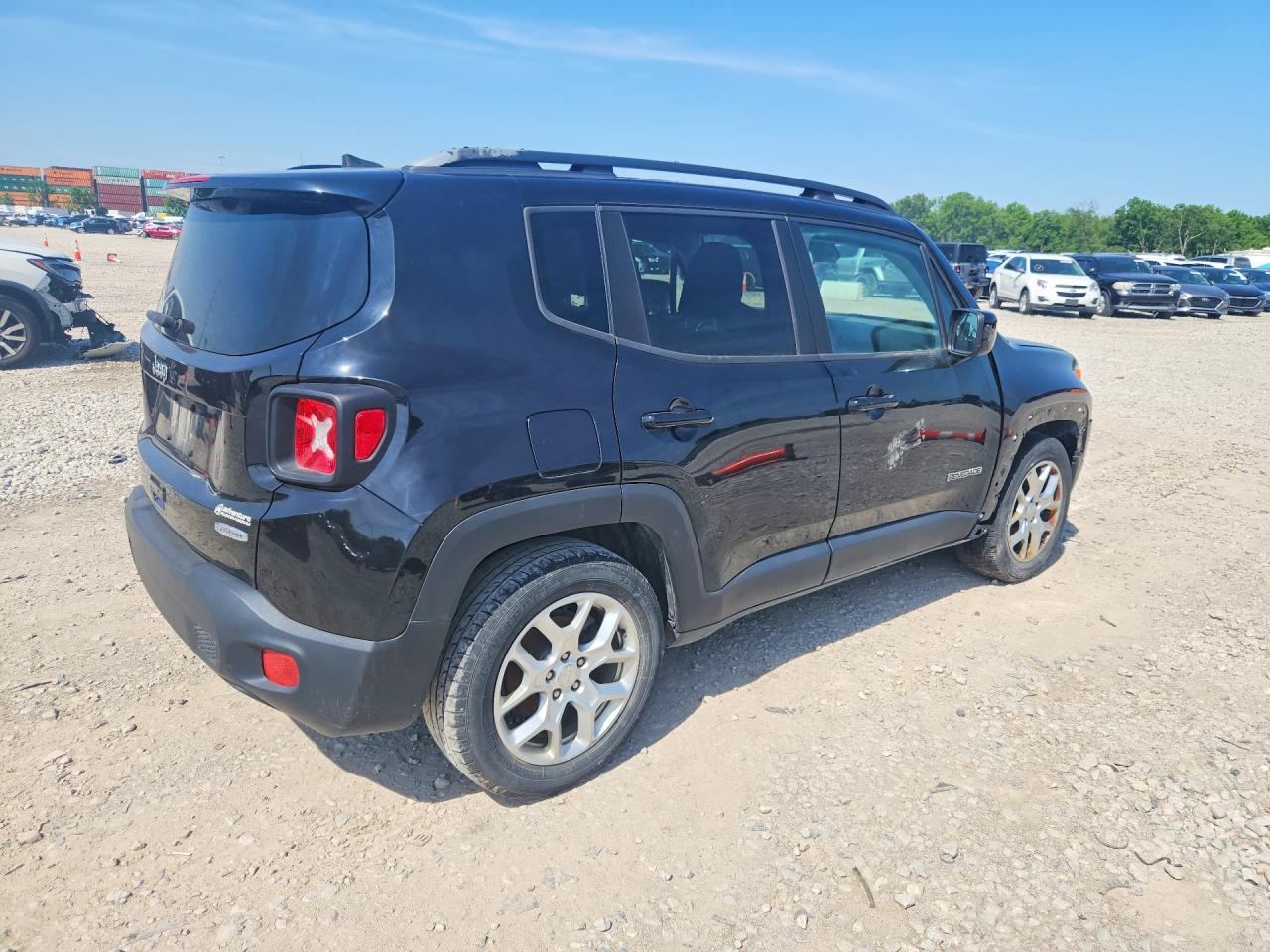 2018 JEEP RENEGADE LATITUDE 4X2
