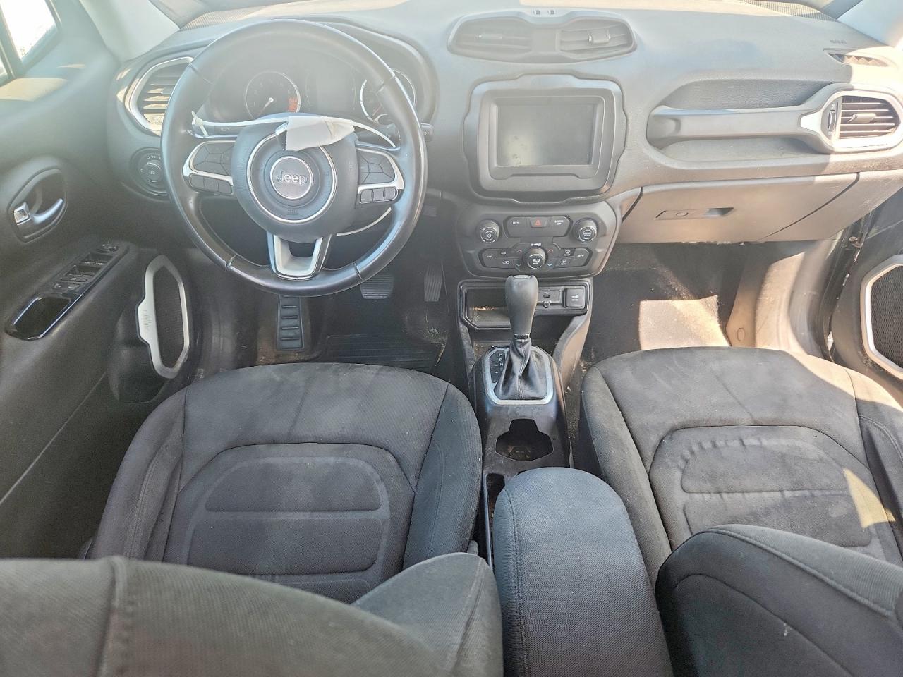 2018 JEEP RENEGADE LATITUDE 4X2