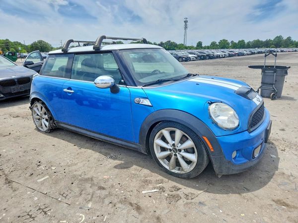 2013 MINI COUPE
