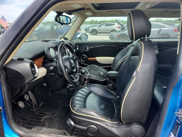 2013 MINI COUPE