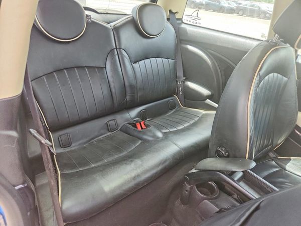 2013 MINI COUPE