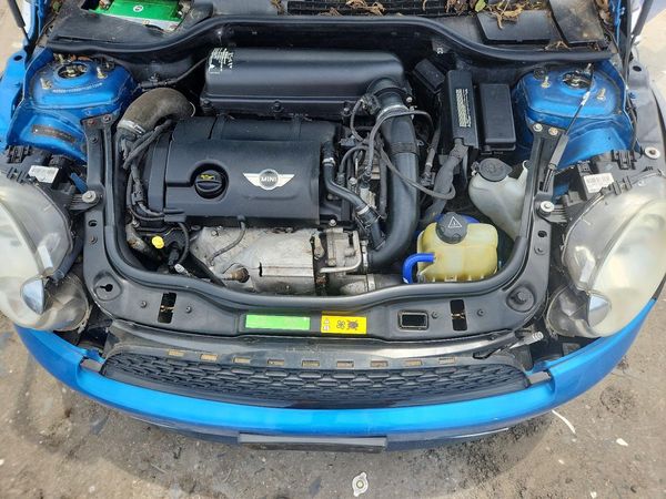 2013 MINI COUPE