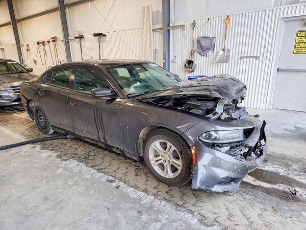 2020 DODGE CHARGER SXT