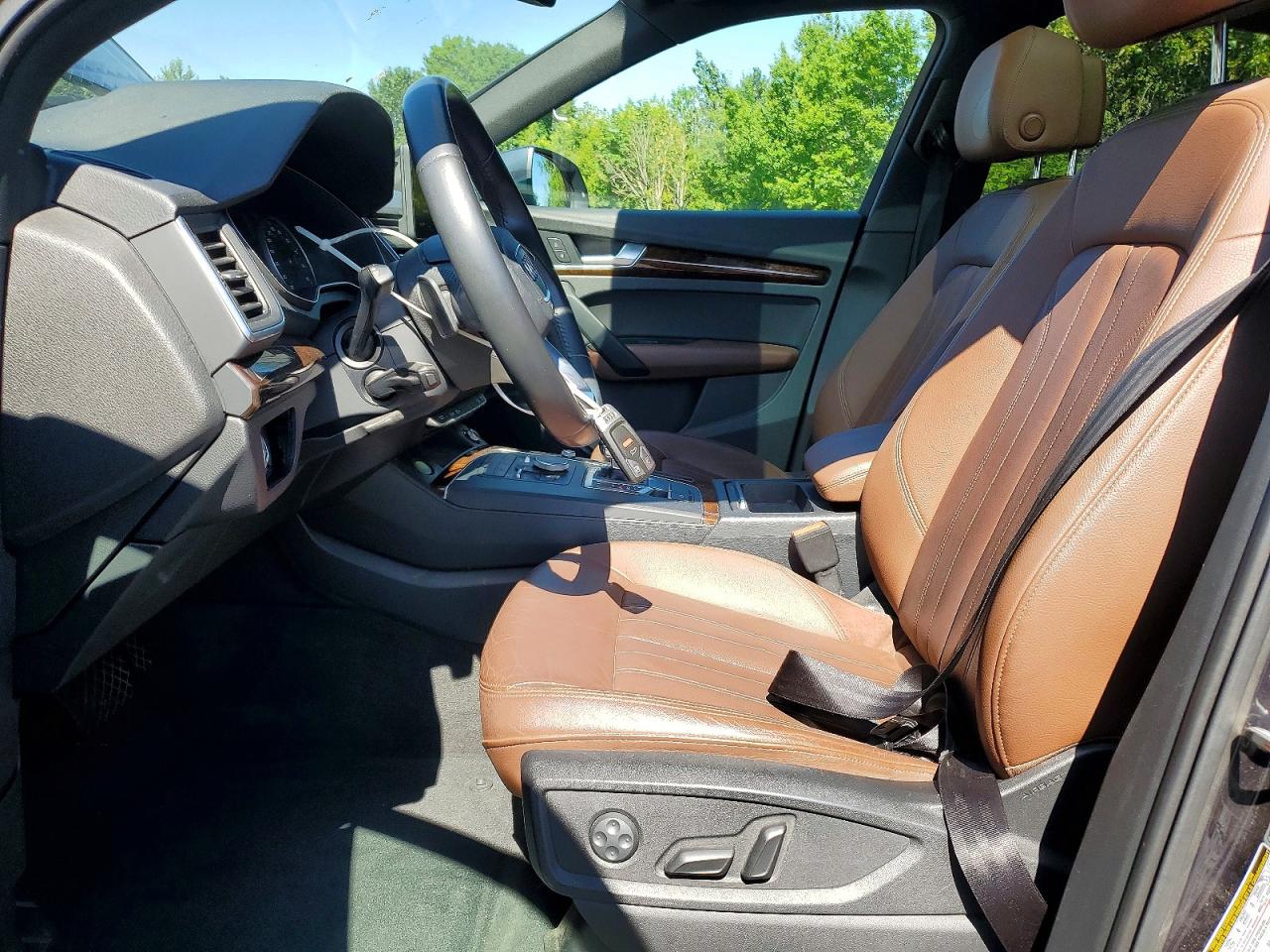 2018 AUDI Q5 quattro Premium