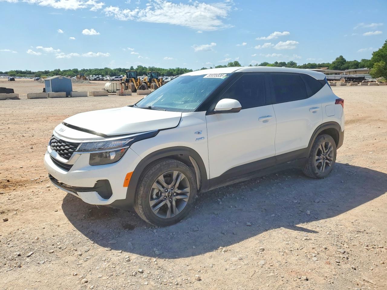 2022 KIA SELTOS LX