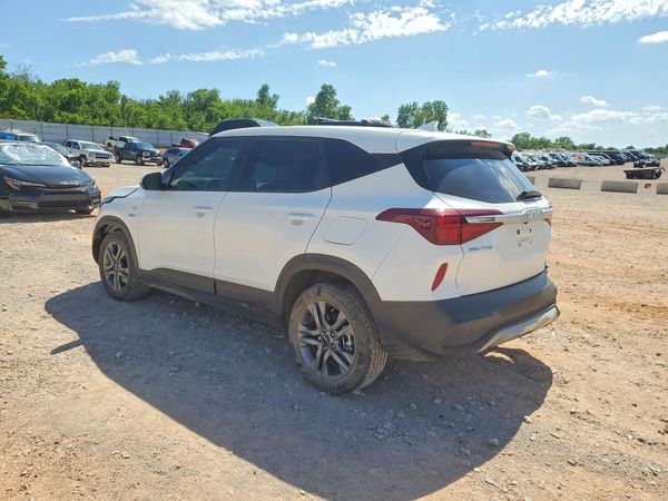 2022 KIA SELTOS LX
