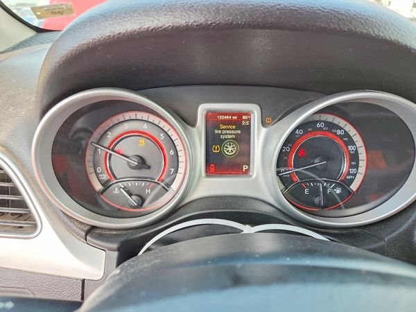 2018 DODGE JOURNEY SE