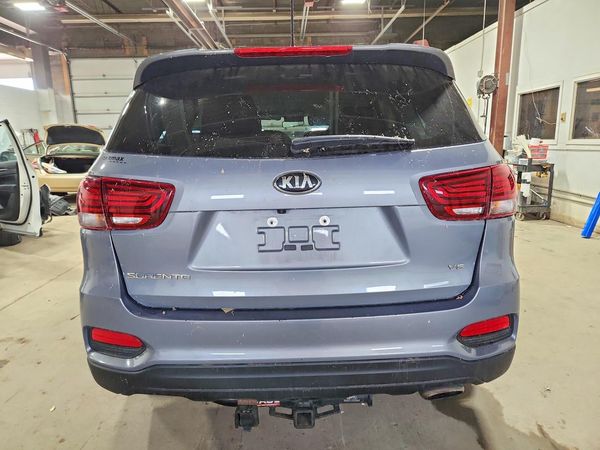 2020 KIA SORENTO L, LX, S