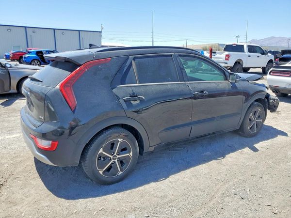 2024 KIA NIRO EX