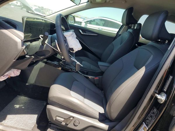 2024 KIA NIRO EX