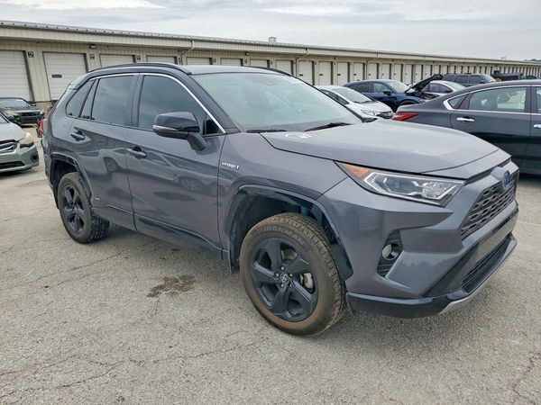 2019 TOYOTA RAV4 XSE HV 4WD