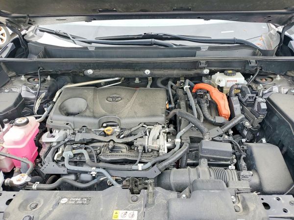 2019 TOYOTA RAV4 XSE HV 4WD