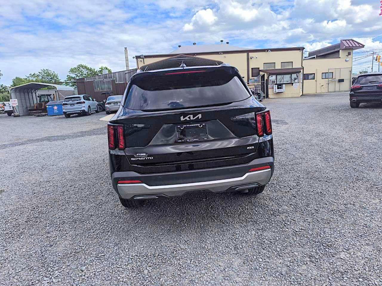 2025 KIA SORENTO EX; X-Line EX