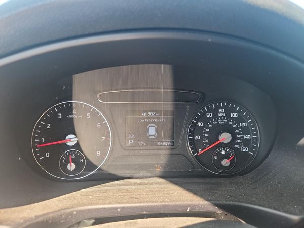 2020 KIA SORENTO L, LX, S