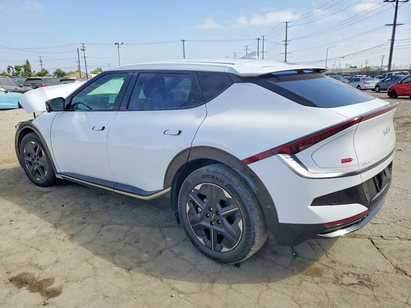 2025 KIA EV6