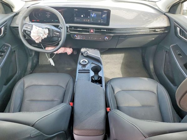 2025 KIA EV6