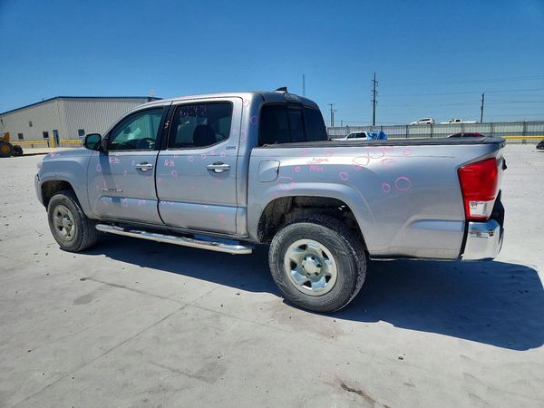 2016 TOYOTA TACOMA