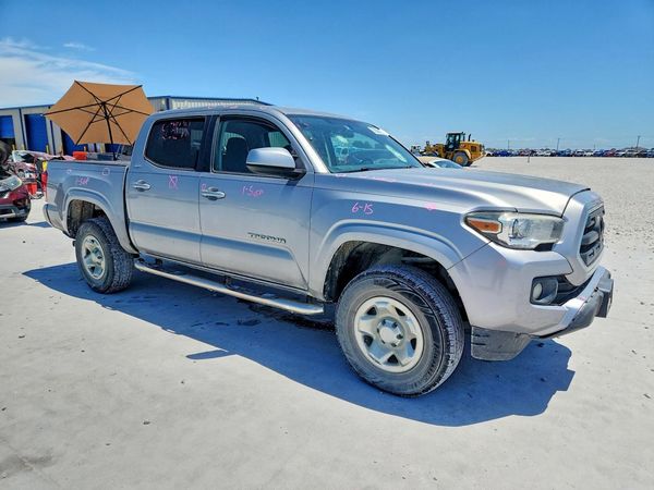 2016 TOYOTA TACOMA