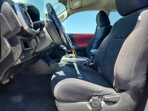2016 TOYOTA TACOMA
