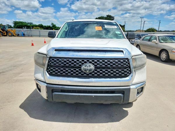 2018 TOYOTA TUNDRA SR5