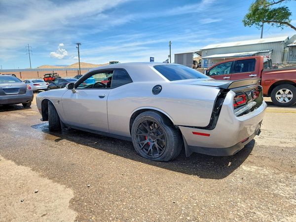 2016 DODGE CHALLENGER SRT HELLCAT