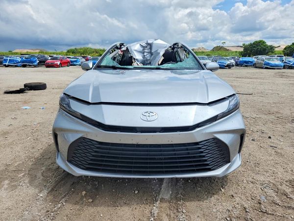 2026 TOYOTA CAMRY