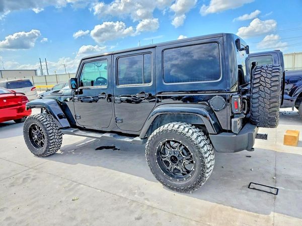 2013 JEEP WRANGLER Sahara