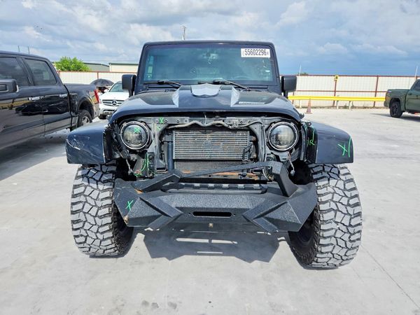 2013 JEEP WRANGLER Sahara