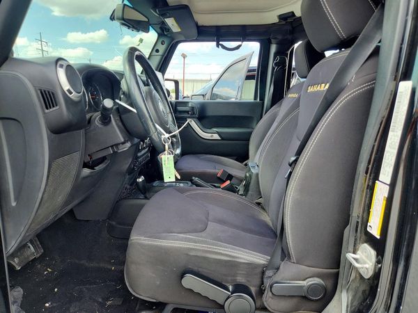 2013 JEEP WRANGLER Sahara
