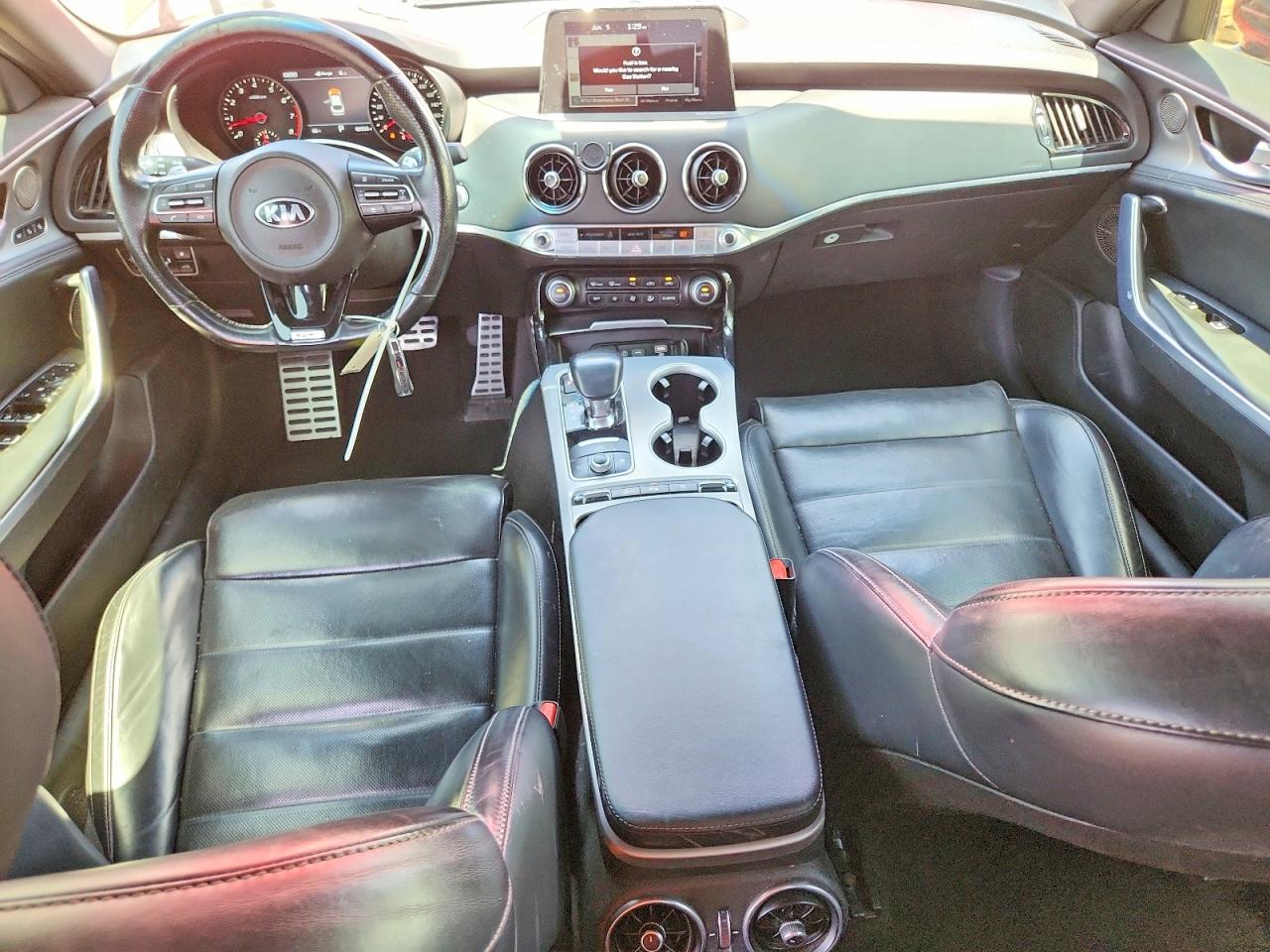 2018 KIA STINGER GT2