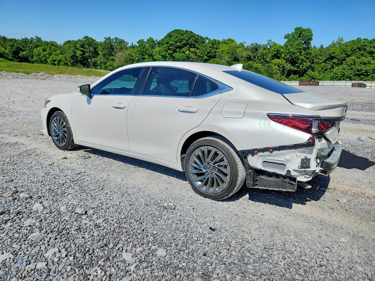 2025 LEXUS ES 300H 300h Luxury