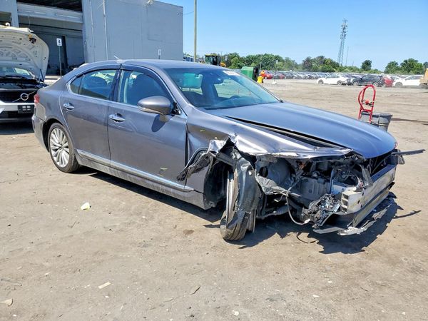 2017 LEXUS LS 460