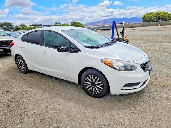 2016 KIA FORTE GL (Middle-Low Grade)