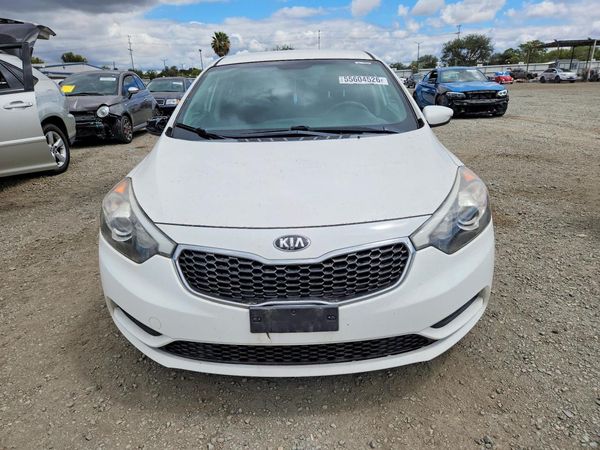 2016 KIA FORTE GL (Middle-Low Grade)