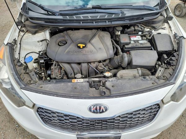 2016 KIA FORTE GL (Middle-Low Grade)