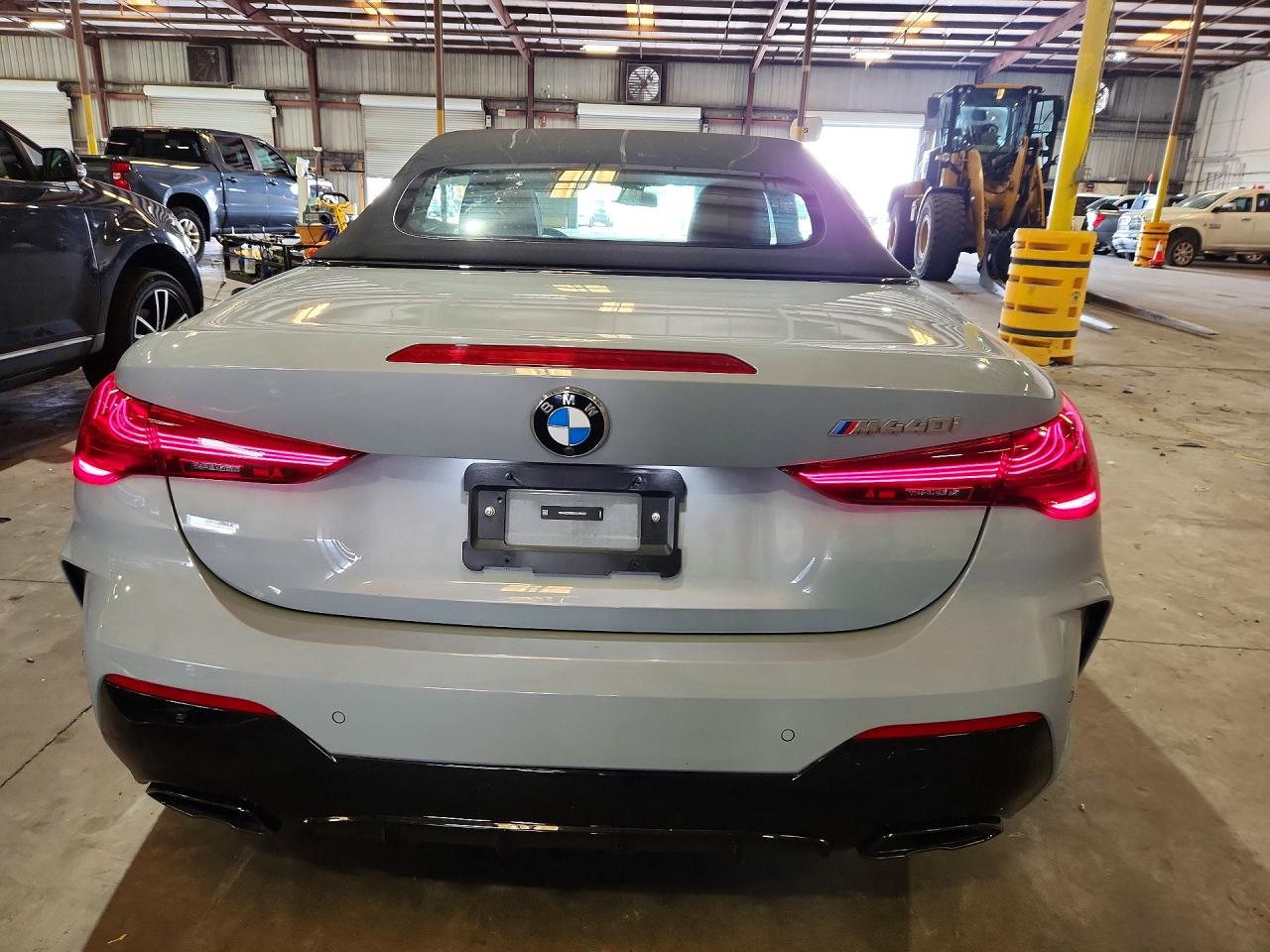 2025 BMW M440I