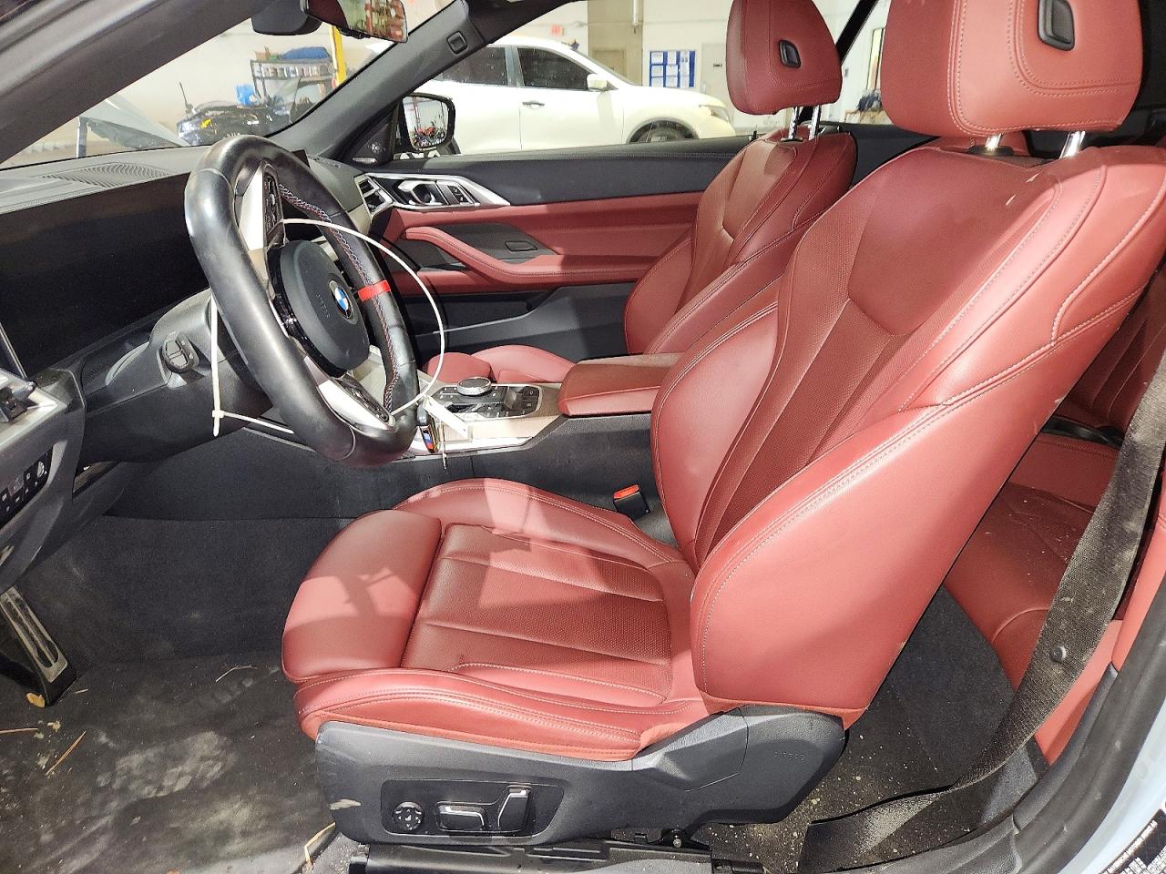 2025 BMW M440I
