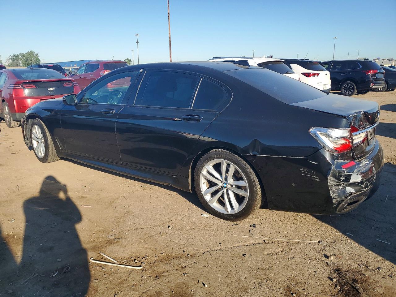 2016 BMW 750 xDrive