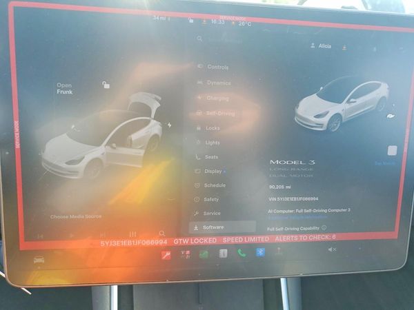 2018 TESLA MODEL 3