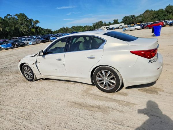 2014 INFINITI Q50 — DSRA