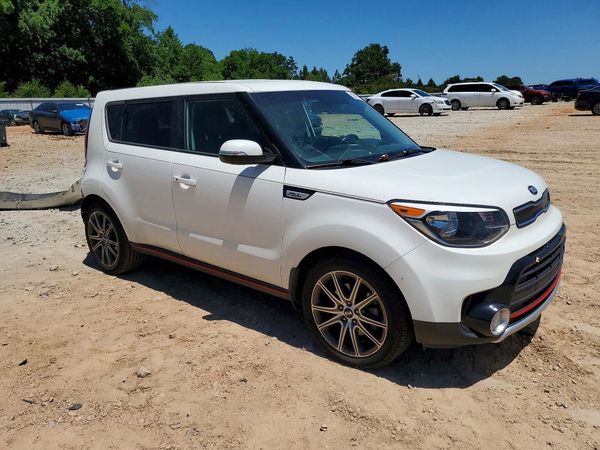 2019 KIA SOUL Exclaim